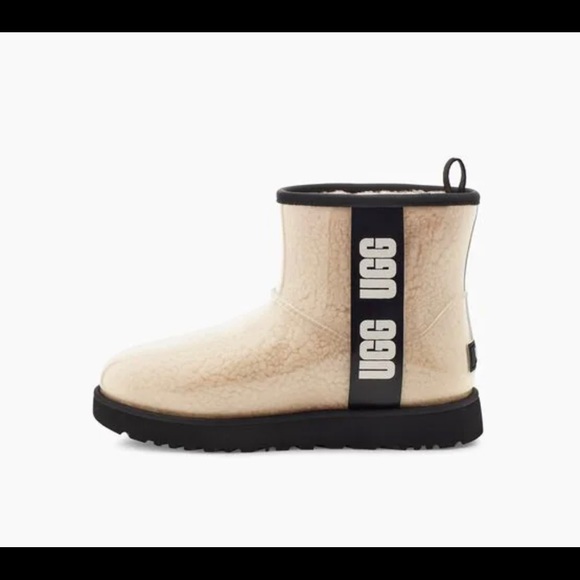 New Ugg Clear Mini II Never Worn